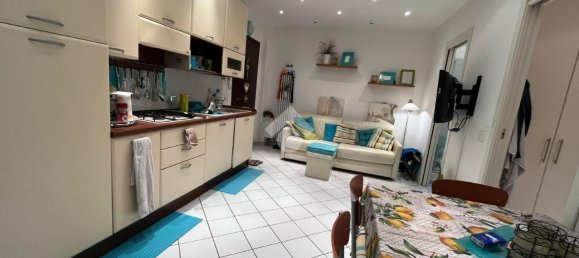 2-salle Appartement à Rapallo, Italy No. 147799 5