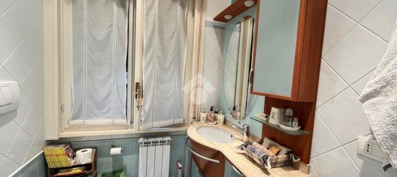 2-salle Appartement à Rapallo, Italy No. 147799 10