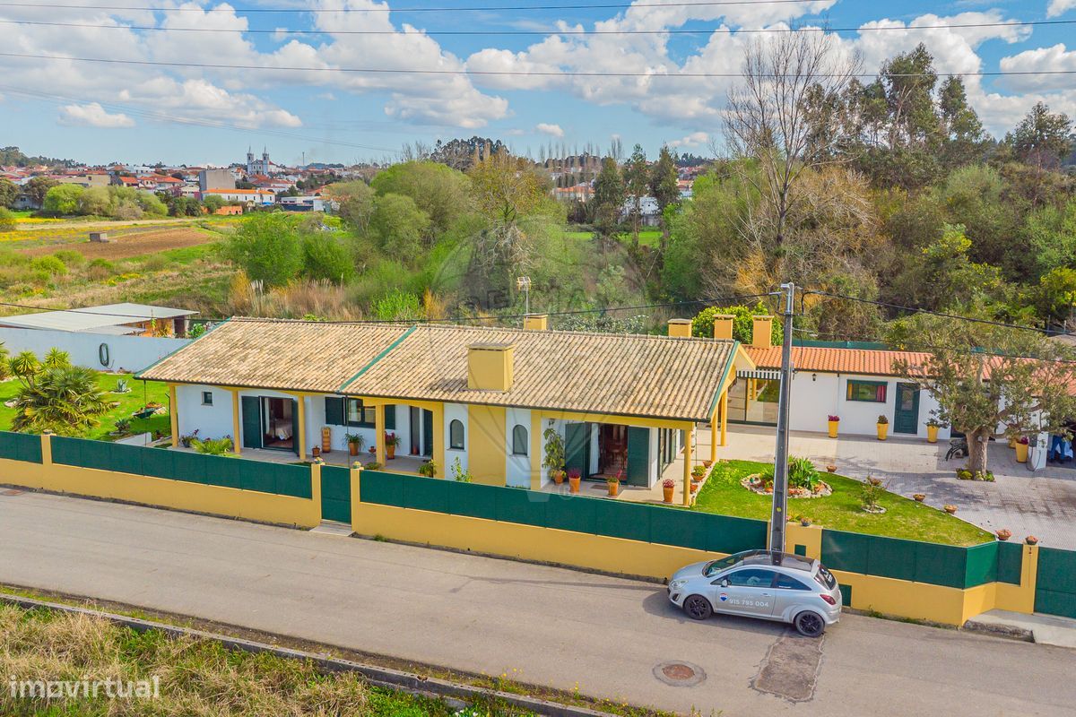 3 bedrooms House in Maceda, Portugal No. 170392