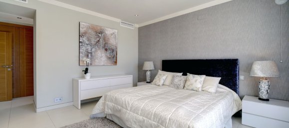 5 bedrooms Villa in Marbella, Spain No. 87393 19