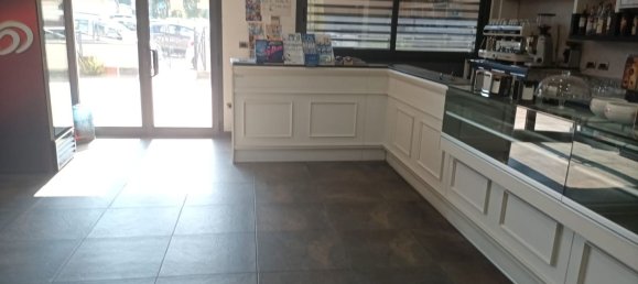 عقار تجاري في Rome, Italy 80متر مربع رقم 147199 3