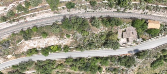 3 rooms House in Modica, Italy No. 235588 9