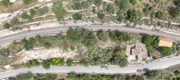 3 rooms House in Modica, Italy No. 235588 7