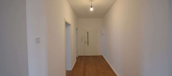 3-salle Appartement à Dusseldorf, Germany No. 41827 4