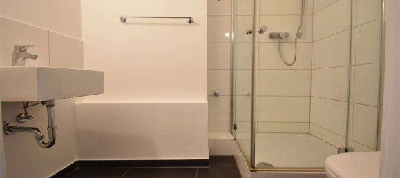 3-salle Appartement à Dusseldorf, Germany No. 41827 11