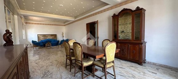 Apartamento de 4 habitaciónes en Reggio Calabria, Italy No. 284292 4