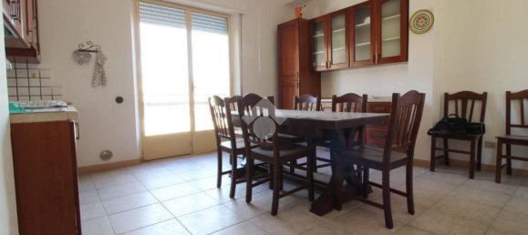 Apartamento de 4 habitaciónes en Reggio Calabria, Italy No. 284292 8