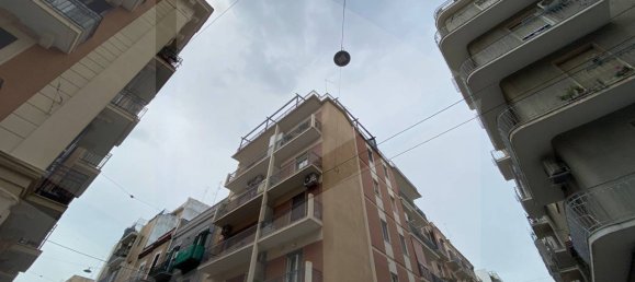 1 Schlafzimmer Penthouse in Bari, Italy, Nr. 27238 36