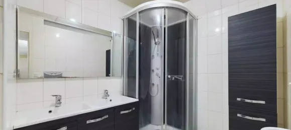 2 bedrooms Apartment in Troyes, France No. 47671 6