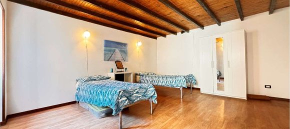 5 rooms House in Pornassio, Italy No. 121176 2