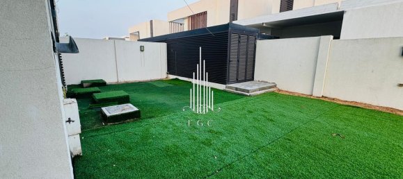 5 Schlafzimmer Villa in Yas Island, UAE, Nr. 39188 11