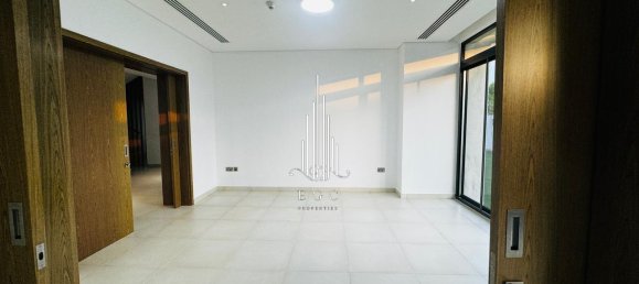5 Schlafzimmer Villa in Yas Island, UAE, Nr. 39188 3