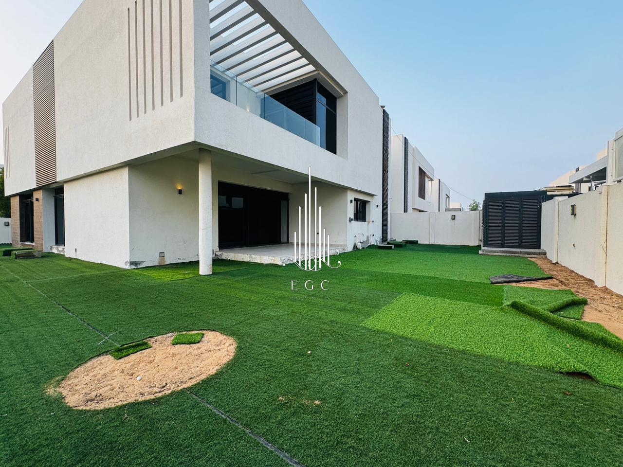 5 Schlafzimmer Villa in Yas Island, UAE, Nr. 39188