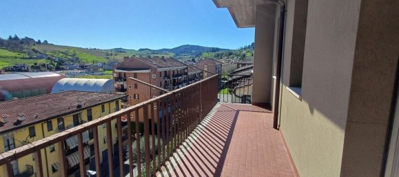 4-salle Appartement à Casteggio, Italy No. 309084 8