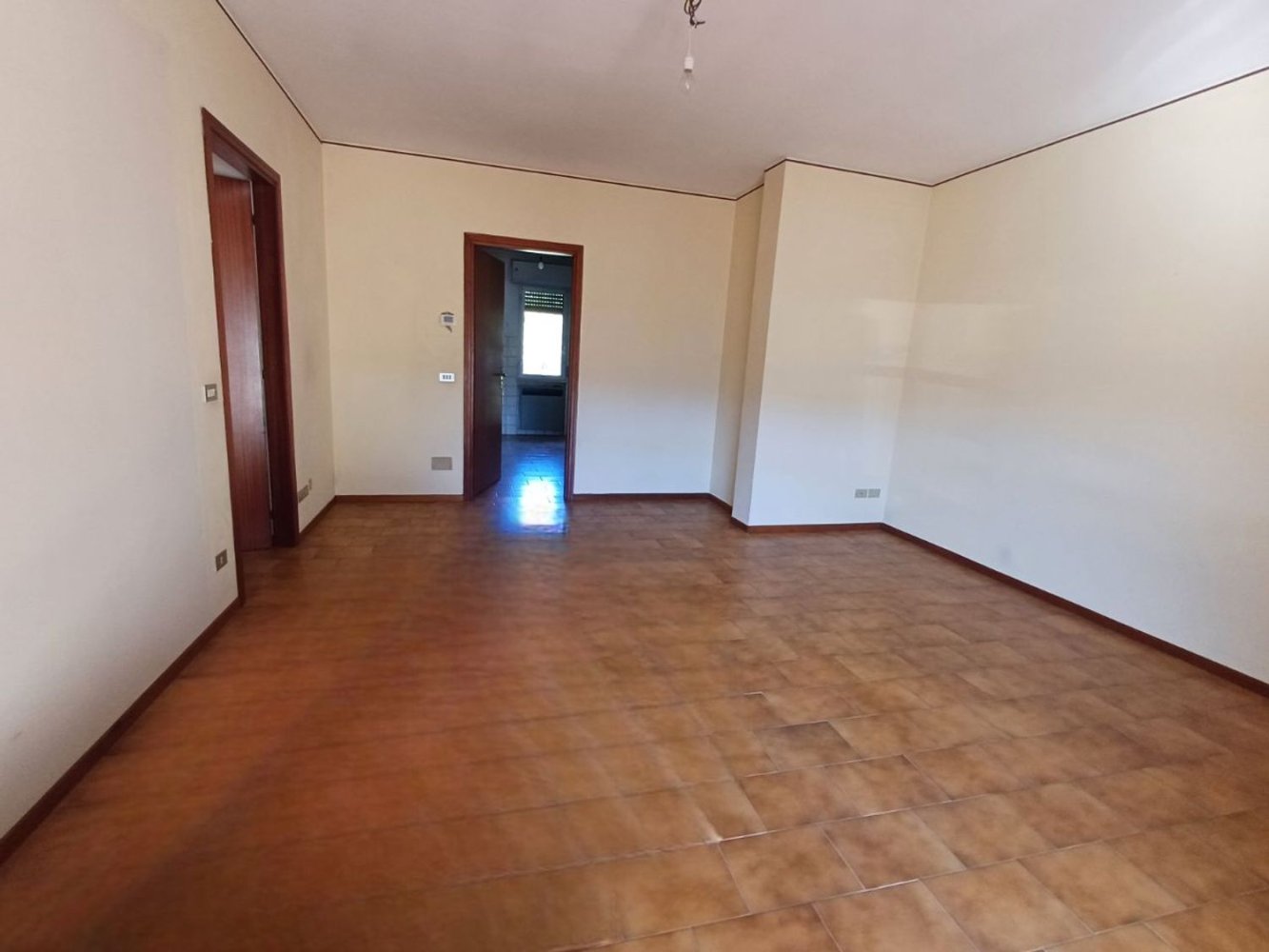 4-salle Appartement à Casteggio, Italy No. 309084