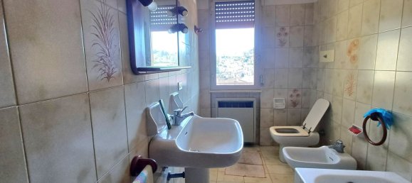 4-salle Appartement à Casteggio, Italy No. 309084 11