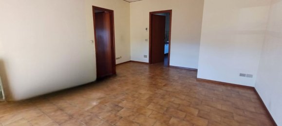 4-salle Appartement à Casteggio, Italy No. 309084 2