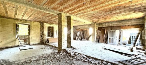 5-Zimmer Haus in Fiorenzuola d'Arda, Italy, Nr. 284373 9