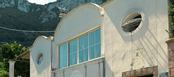 Вилла с 2 спальнями в Капри, Италия № 381081 2