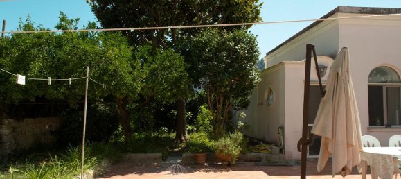 Вилла с 2 спальнями в Капри, Италия № 381081 25