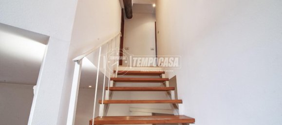 4-salle Appartement à Milan, Italy No. 242372 16