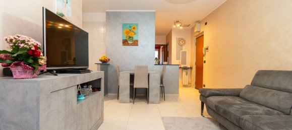 Apartamento de 3 habitaciónes en Grugliasco, Italy No. 129385 3