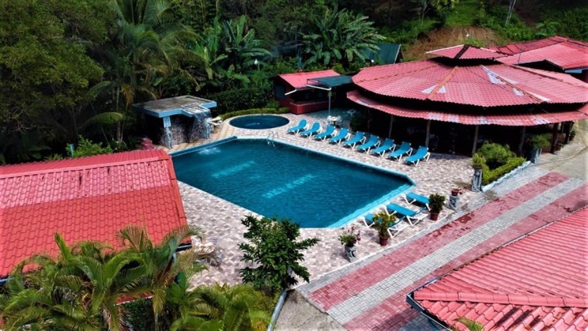 7000m² Cafe / restaurant in Savegre, Costa Rica No. 2030