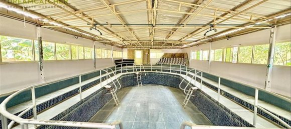 10 bedrooms Villa in Seih Al Uraibi, UAE No. 34894 22