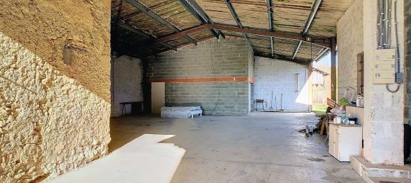 3 bedrooms House in Mirande, France No. 202947 9