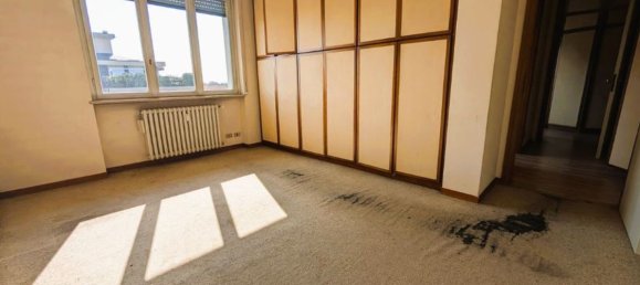 Apartamento de 4 habitaciónes en Novara, Italy No. 228012 20