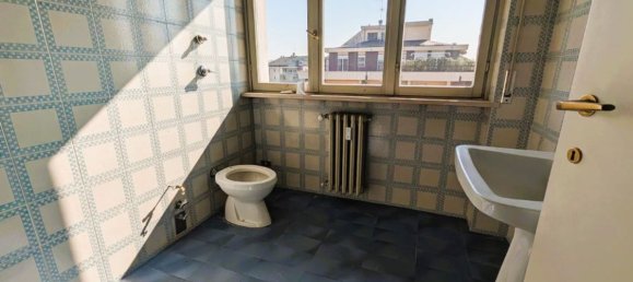 Apartamento de 4 habitaciónes en Novara, Italy No. 228012 36