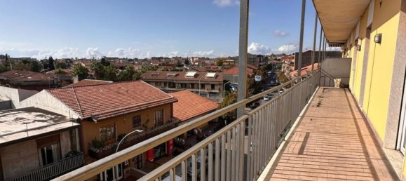 Квартира с 6 комнатами в Сан Джованни ла Пунта, Италия № 224065 13