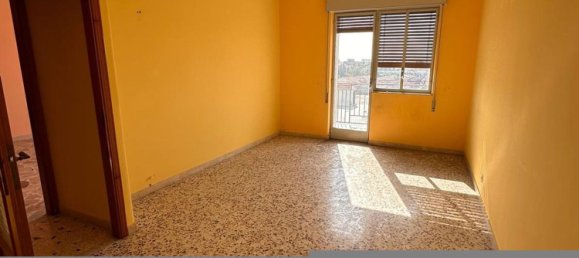 Квартира с 6 комнатами в Сан Джованни ла Пунта, Италия № 224065 5