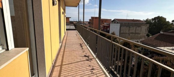 Квартира с 6 комнатами в Сан Джованни ла Пунта, Италия № 224065 12