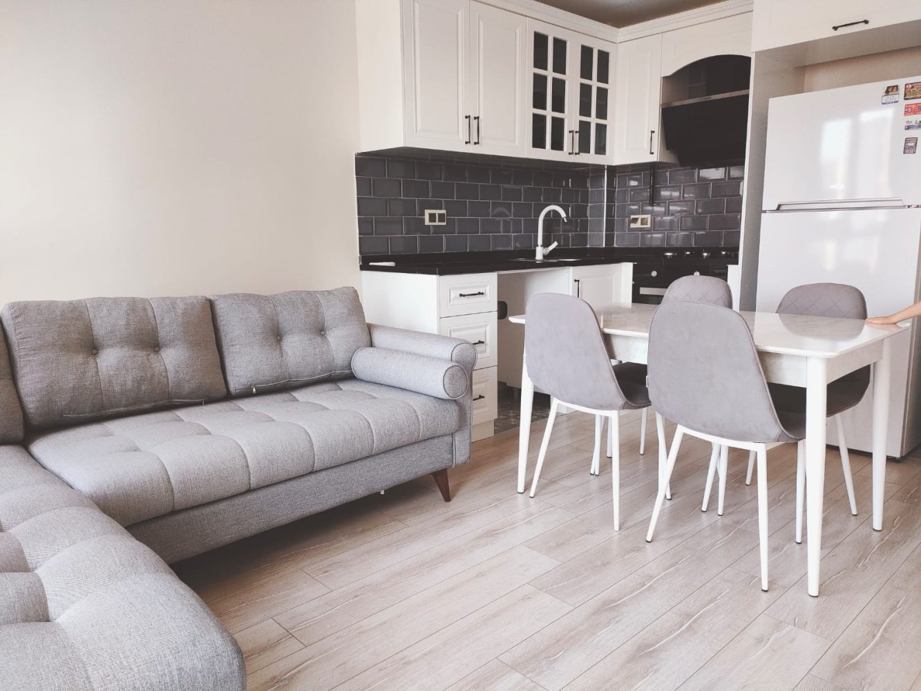 Wohnung 1+1 in Mersin, Turkey, Nr. 30636