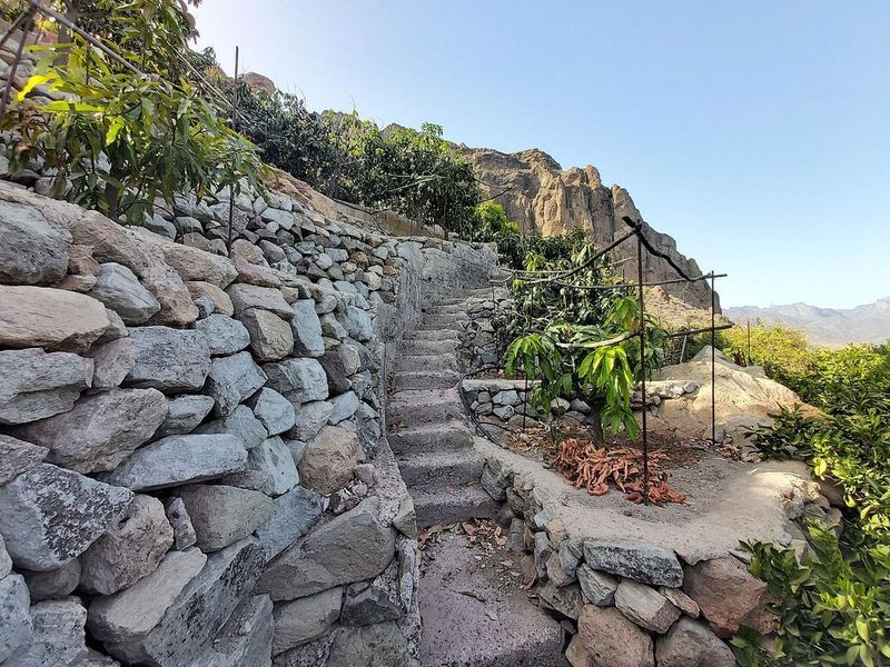 Земельный участок 1900м² в Моган, Испания № 231309