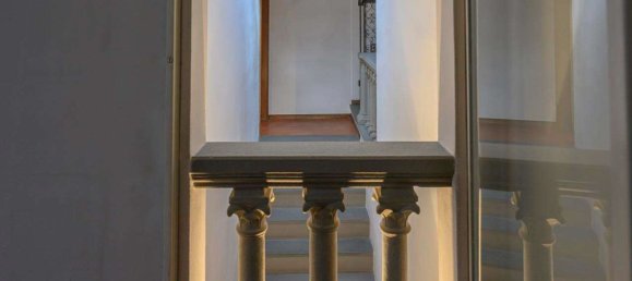 5 bedrooms Villa in Florence, Italy No. 167729 26