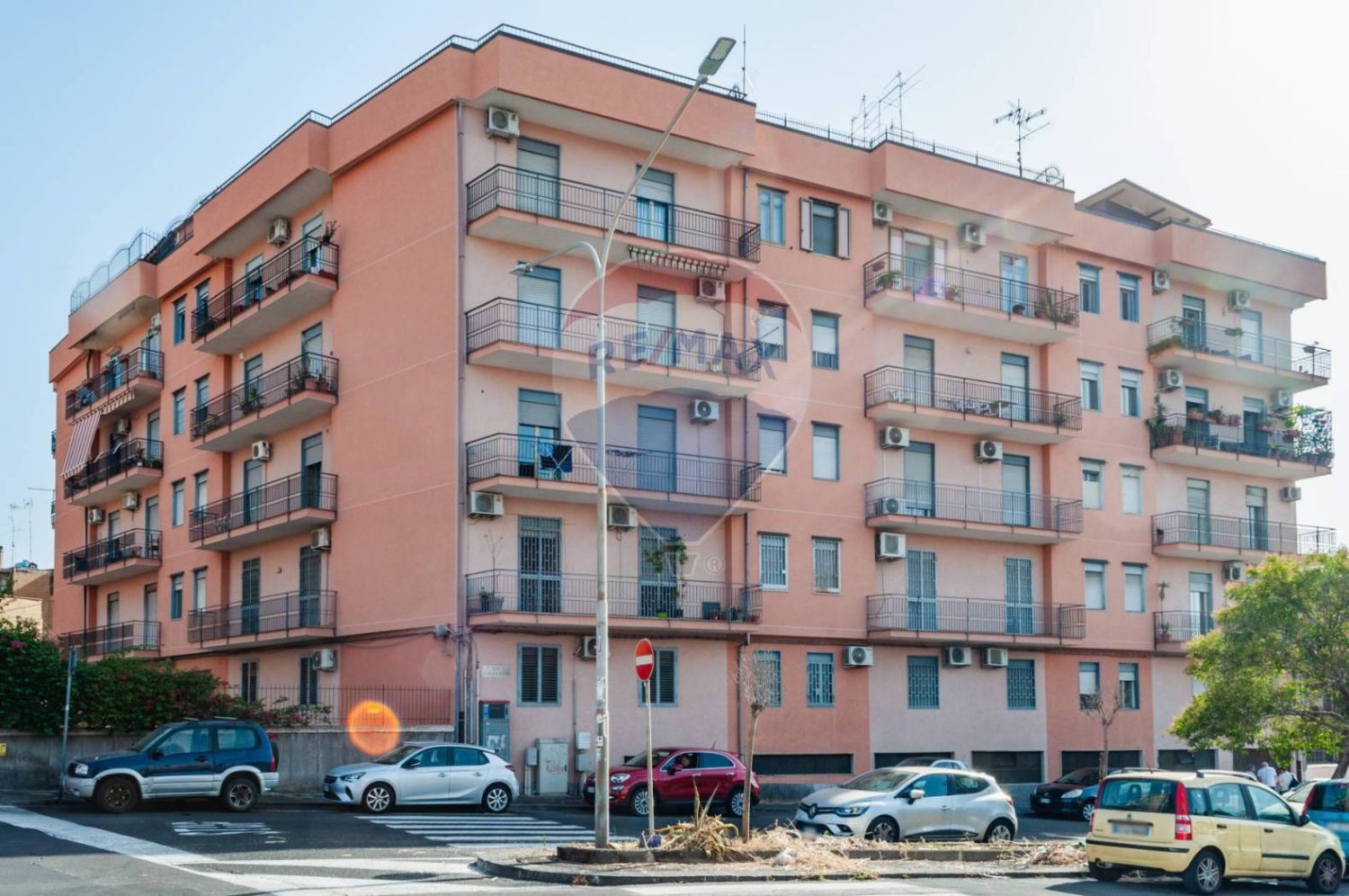 3 bedrooms Apartment in Catania, Italy No. 274594