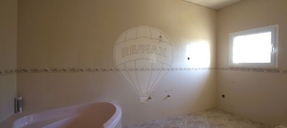 Casa de 5 dormitorios en Maiorga, Portugal No. 258592 19