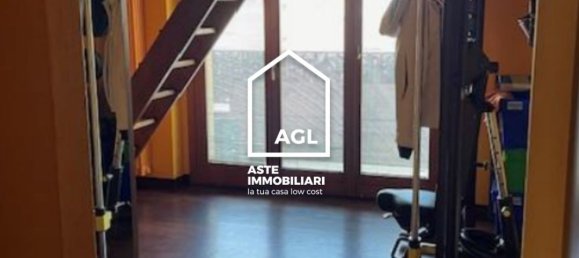 3-salle Appartement à Sondrio, Italy No. 7216 5