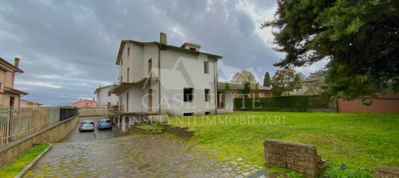6 bedrooms Villa in Acquapendente, Italy No. 160366 13