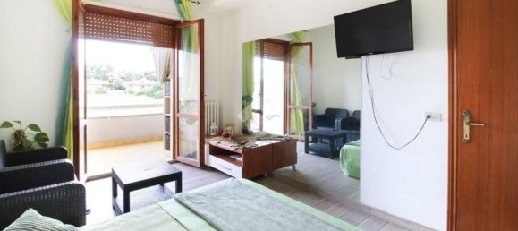 3 bedrooms Apartment in Porto Sant'Elpidio, Italy No. 339406 11