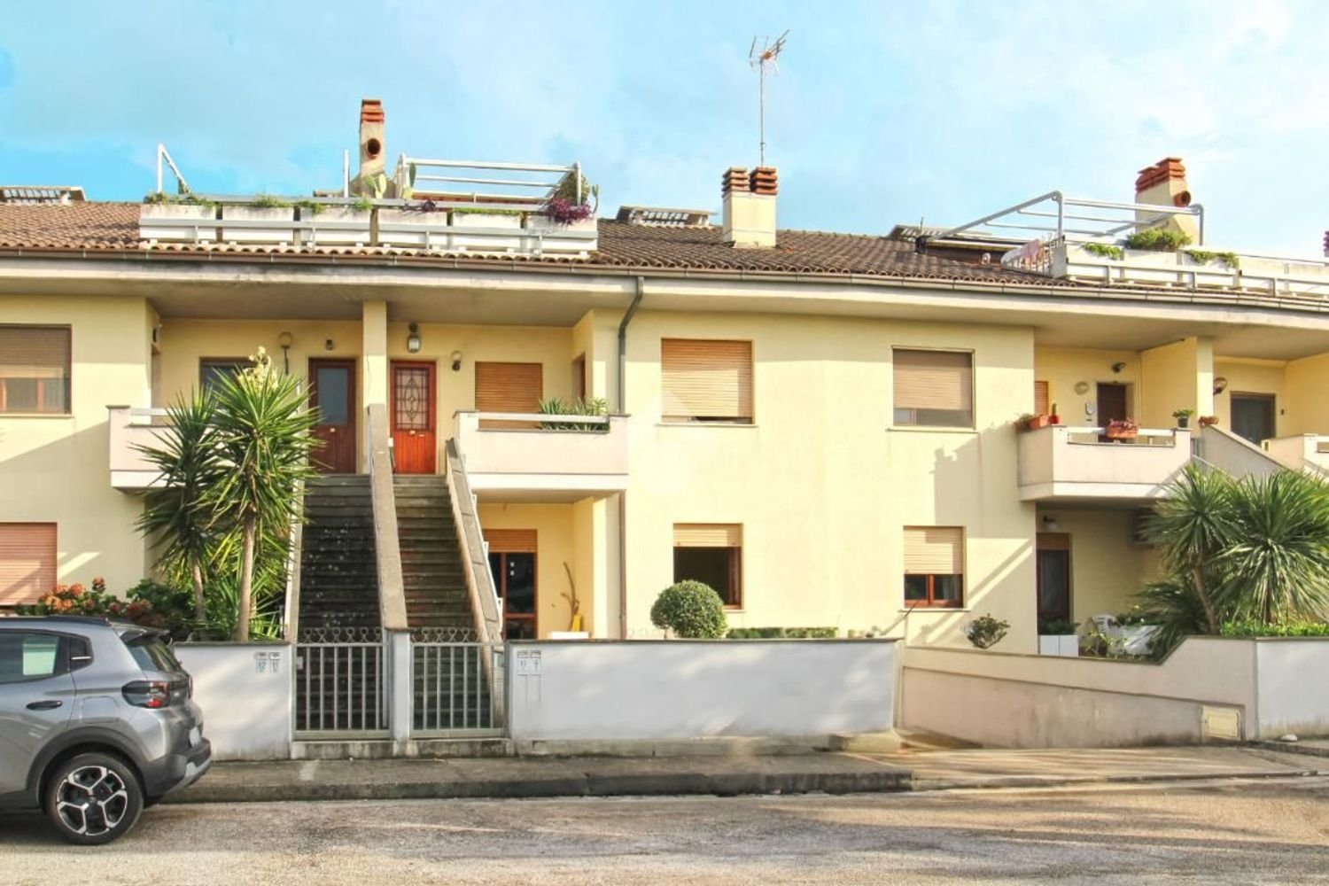 3 bedrooms Apartment in Porto Sant'Elpidio, Italy No. 339406