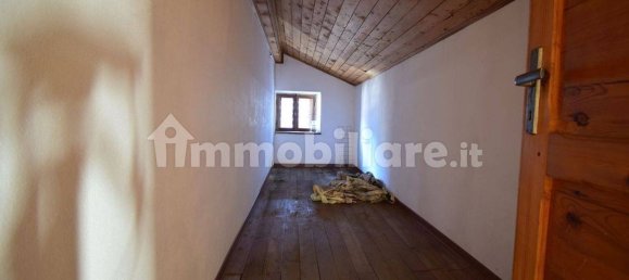 5-salle Maison à Brusson, Italy No. 58870 26