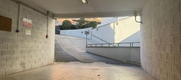 27m² Garage in Rome, Italy No. 228704 3