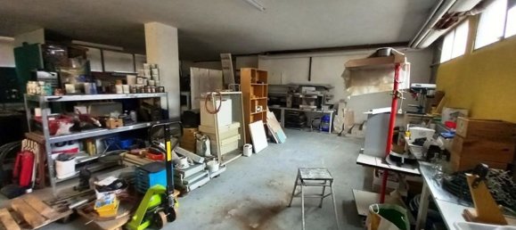 Escritório em Telgate, Italy 484 m² N.º 169054 25