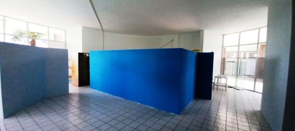 Escritório em Telgate, Italy 484 m² N.º 169054 7