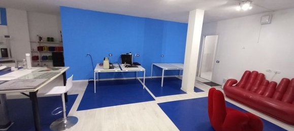 Escritório em Telgate, Italy 484 m² N.º 169054 16