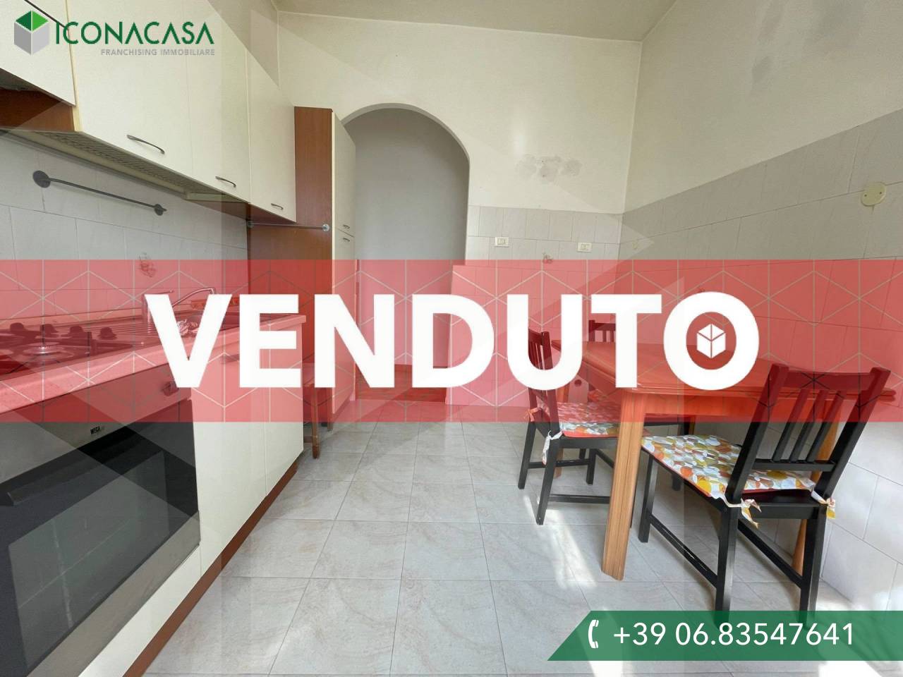 Apartamento de 3 divisões em Ciampino, Italy N.º 20037