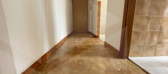 Apartamento de 3 divisões em Ciampino, Italy N.º 20037 8